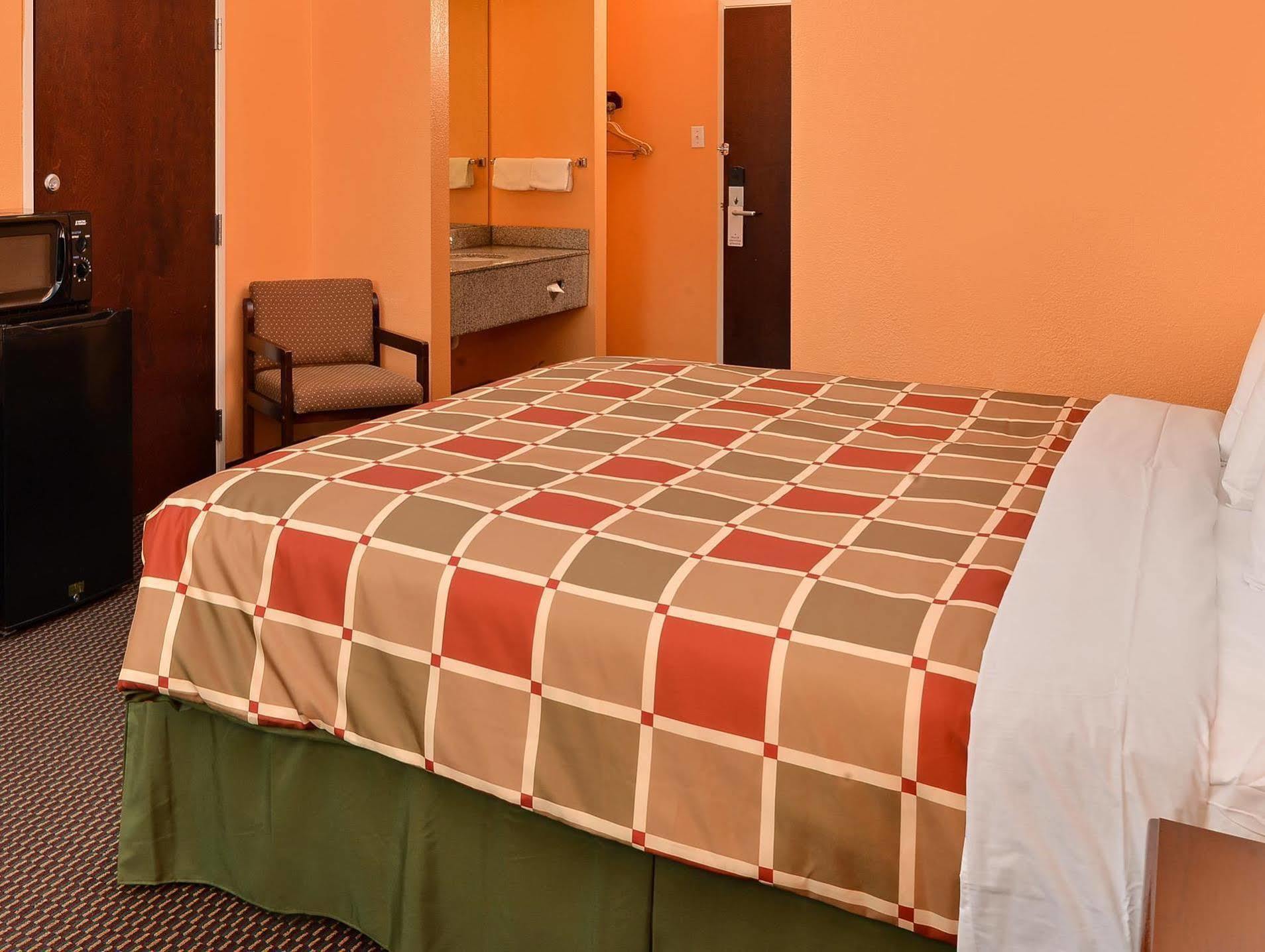 Executive Inn & Suites Breaux Bridge, La Εξωτερικό φωτογραφία